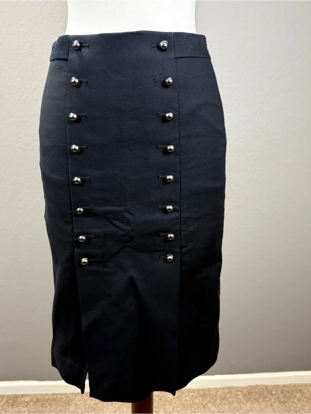 Banana Republic Heritage Collection NWT Black Midi Button Pencil Skirt Sz 2P